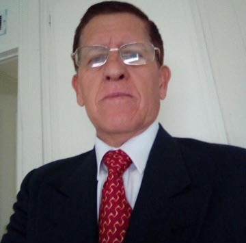 Photo of Pastor Mendez